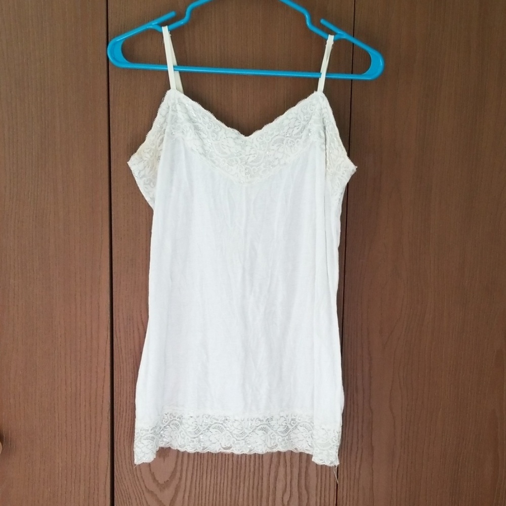 White lace tank top